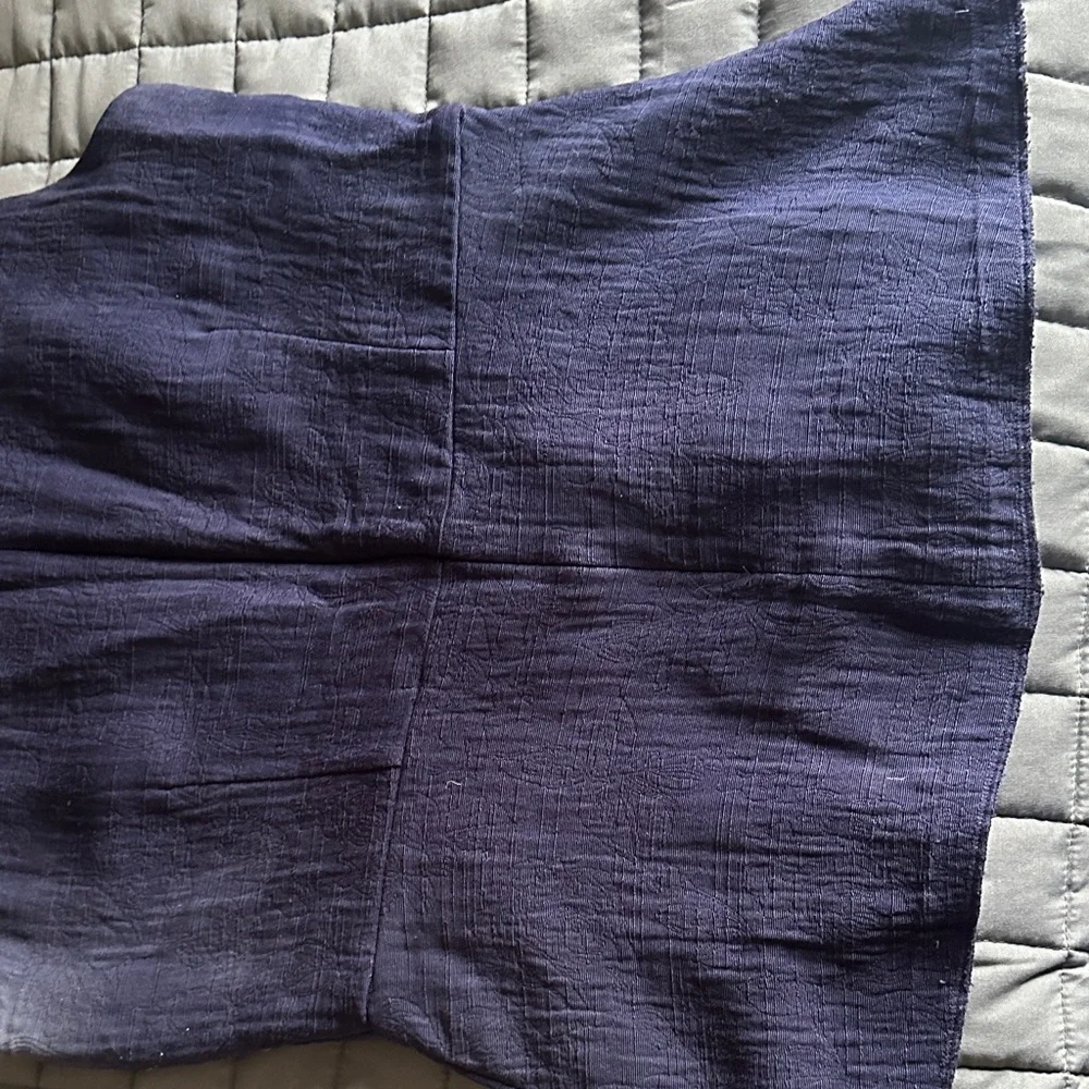 Banana Republic Sleeveless Textured Navy Fit-and-Flare Peplum Top Size 10 - Picture 7 of 8